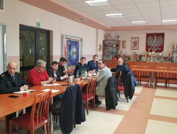 d6997b1a-d1e4-44fe-8104-3a7c6622a2fb