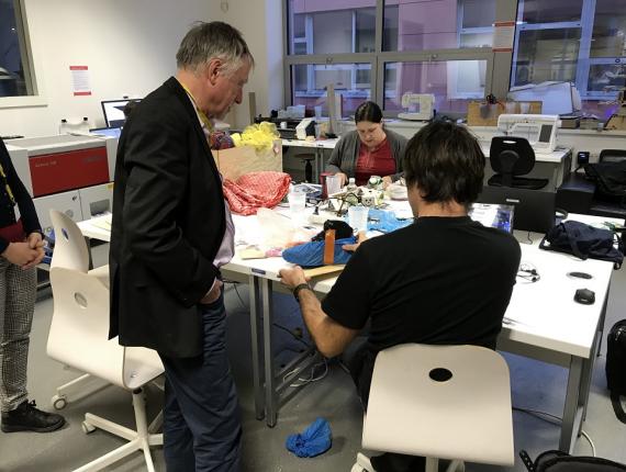 20181204_145840658_ios